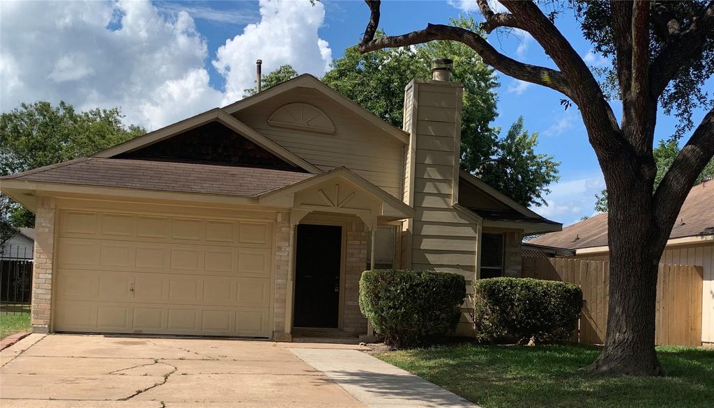 16210 Barbarossa Drive, Houston, TX 77083