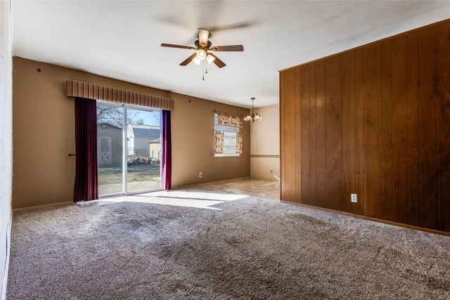 113 E Oak Street, Gunter, TX 75058