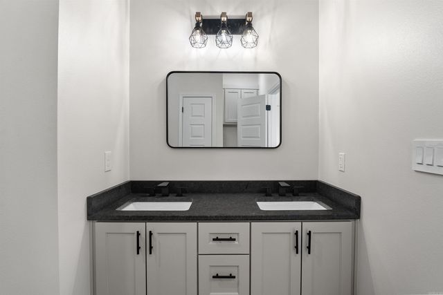 506 Madeleine, Austin, AR 72007