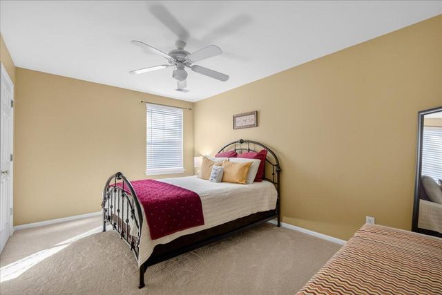 533 Pointe Of Oaks Road, Summerville, SC 29485