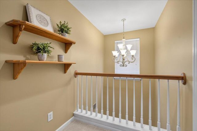 533 Pointe Of Oaks Road, Summerville, SC 29485