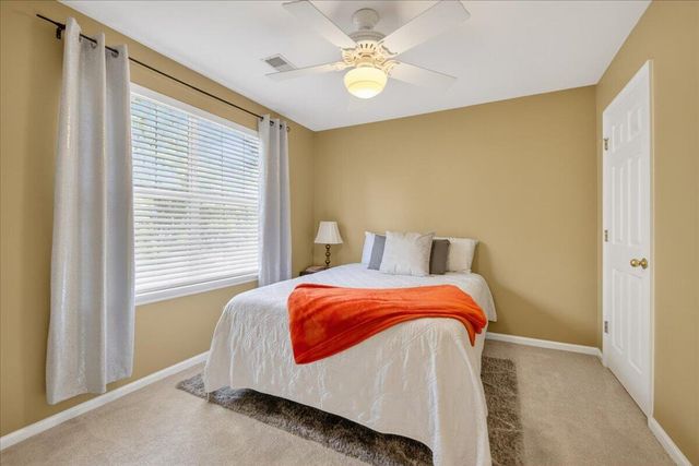 533 Pointe Of Oaks Road, Summerville, SC 29485