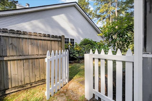 533 Pointe Of Oaks Road, Summerville, SC 29485