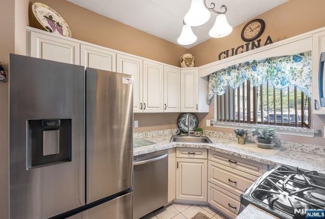 602 Brittany Drive, Wayne, NJ 07470