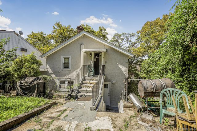 529 Locust Street, Fleetwood, NY 10552