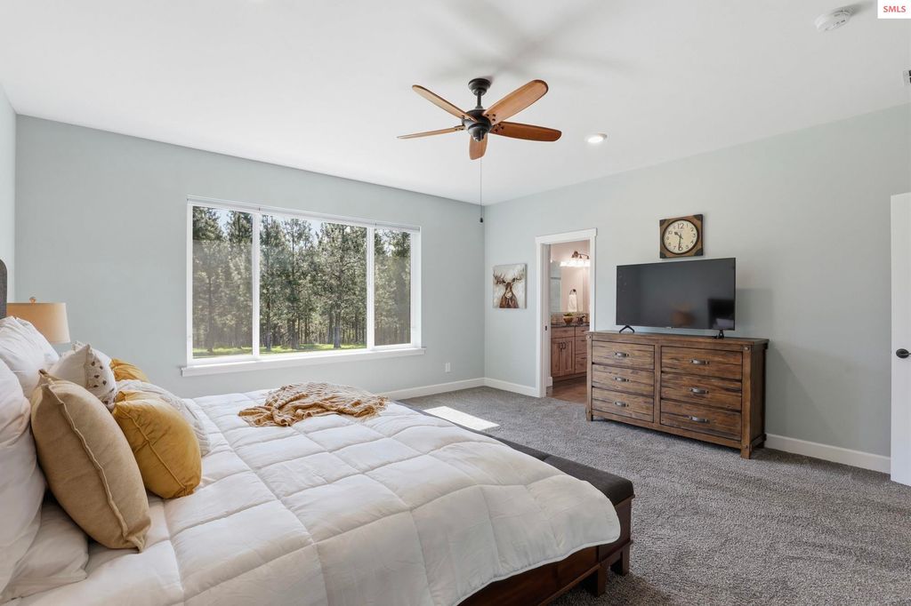 8802 W BENTON WAY, Coeur d'Alene, ID 83814 photo 22