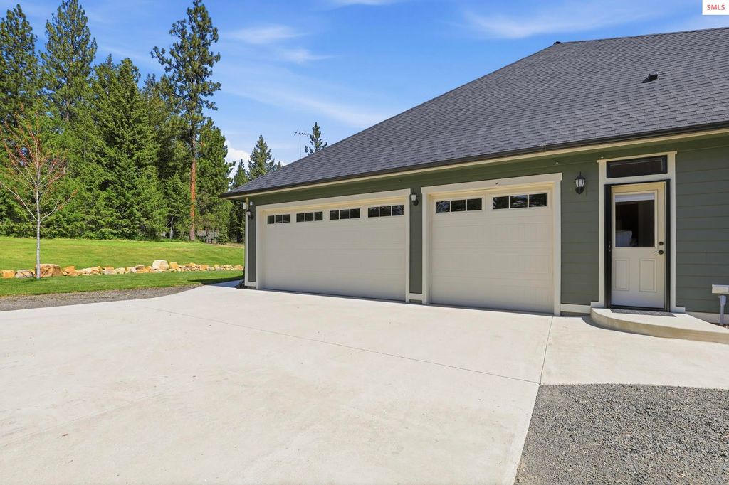 8802 W BENTON WAY, Coeur d'Alene, ID 83814 photo 36