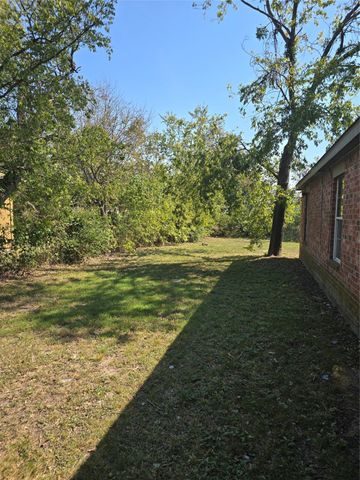 1013 1/2 S Catherine Street, Terrell, TX 75160