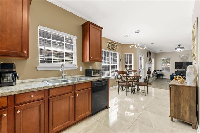4825 Carly Way, Lithonia, GA 30038