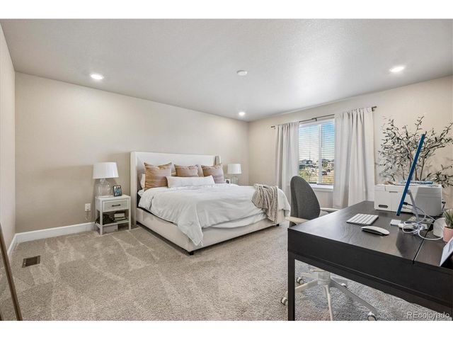 605 Silver Rock Trl, Castle Rock, CO 80104