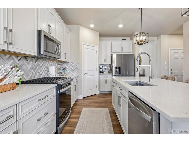 605 Silver Rock Trl, Castle Rock, CO 80104