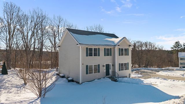 7 Lincoln Lane, Chester, NH 03036