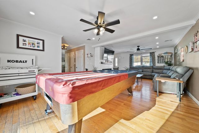 7 Lincoln Lane, Chester, NH 03036