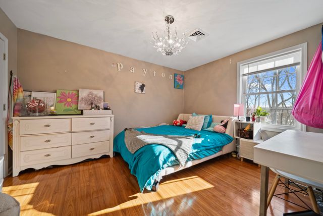 7 Lincoln Lane, Chester, NH 03036