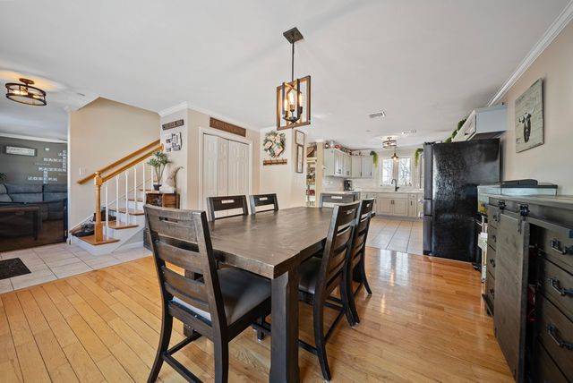 7 Lincoln Lane, Chester, NH 03036