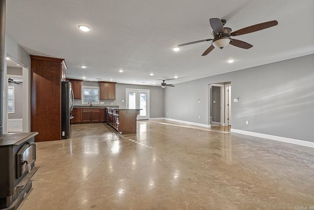 845 Greene 718 Road, Paragould, AR 72450