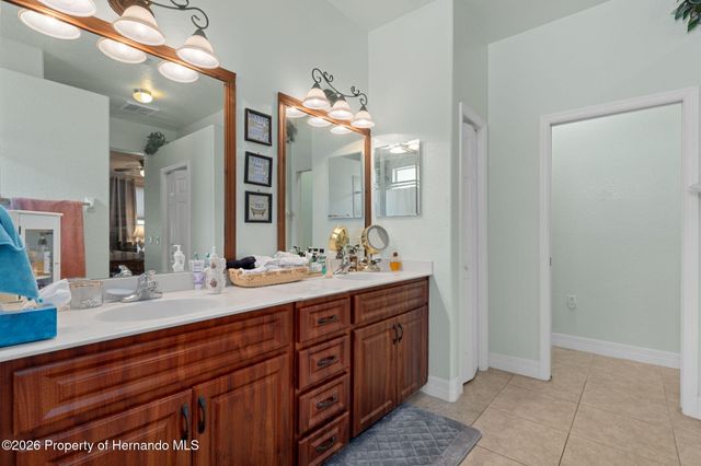 5248 Esplande Court, Brooksville, FL 34604