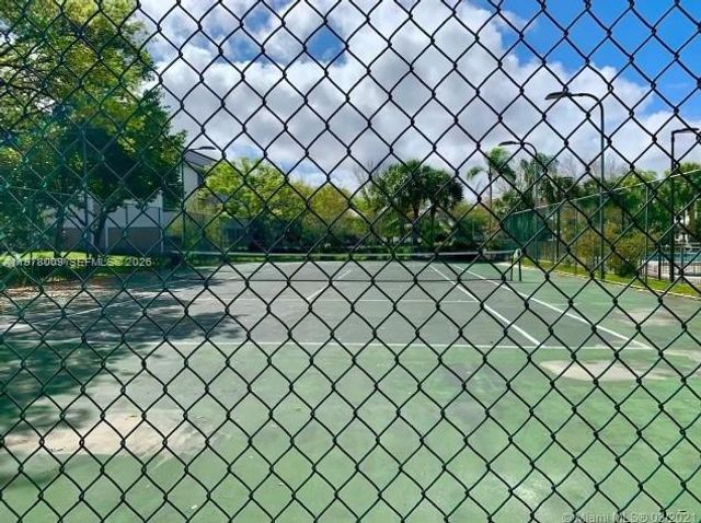 10131 W Sunrise Boulevard 204, Plantation, FL 33322