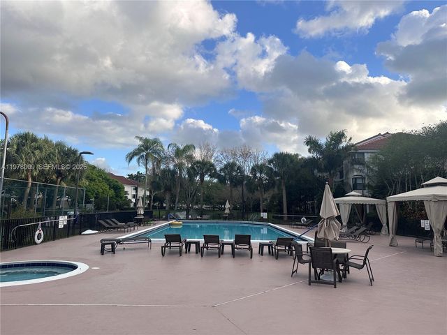 10131 W Sunrise Boulevard 204, Plantation, FL 33322