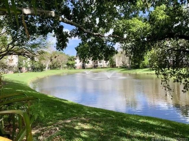 10131 W Sunrise Boulevard 204, Plantation, FL 33322