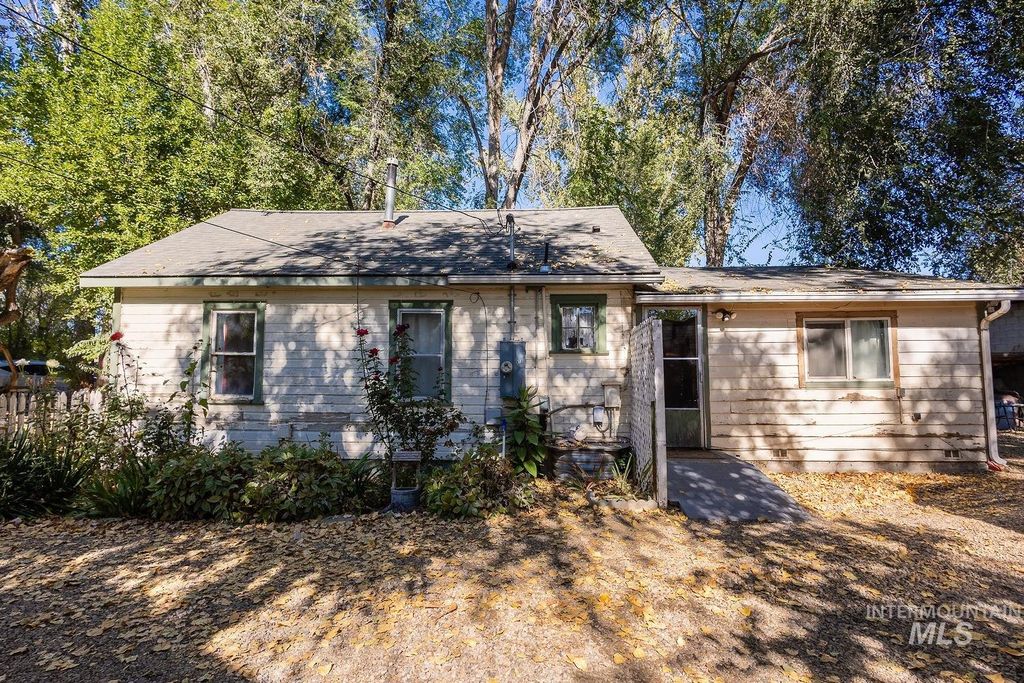 82 N Sugar Ln, Nampa, ID 83687 photo 5