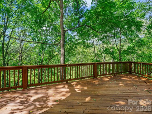 1896 State Hwy 80 S None, Burnsville, NC 28714
