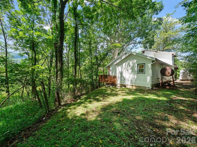 1896 State Hwy 80 S None, Burnsville, NC 28714