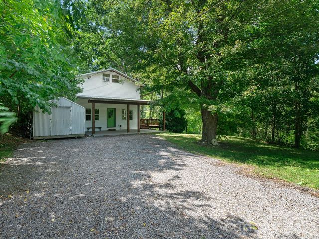 1896 State Hwy 80 S None, Burnsville, NC 28714