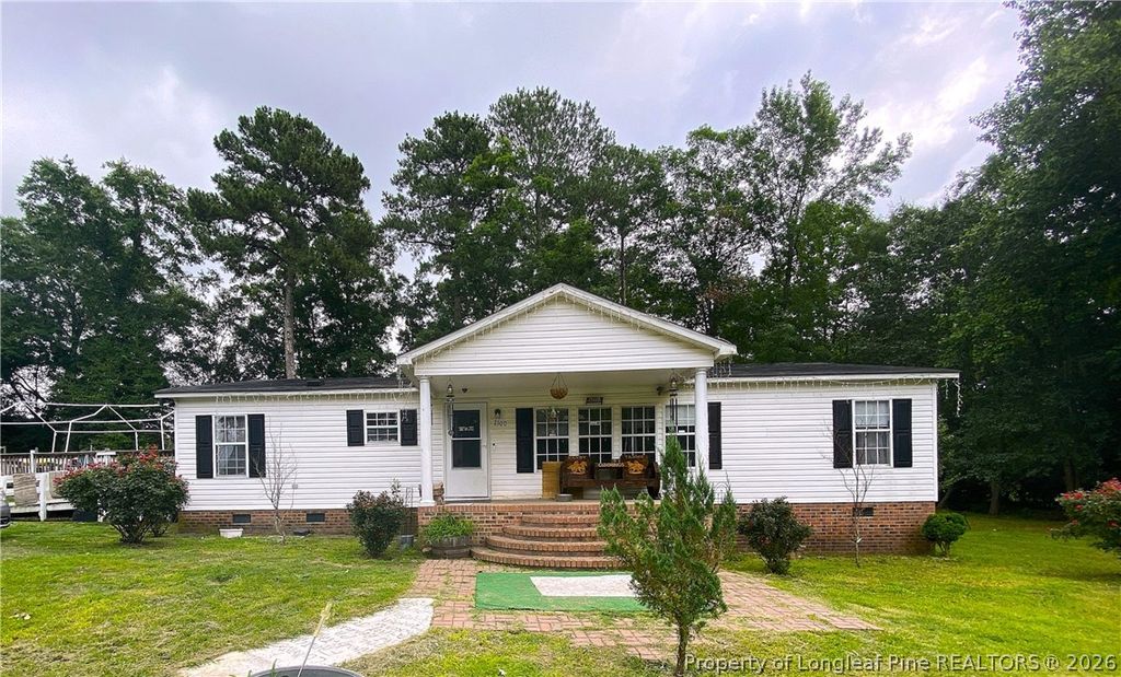 2100 Norment Road, Lumberton, NC 38360 — exterior