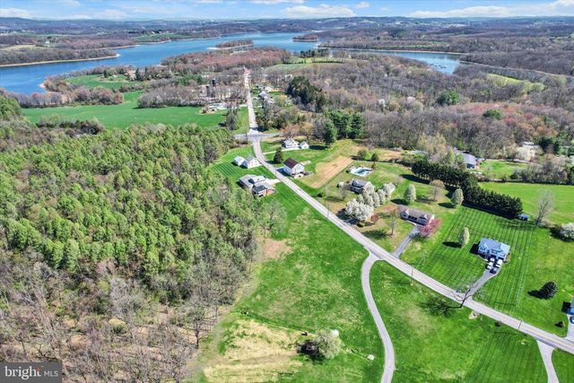 DUBS CHURCH RD, Hanover, PA 17331