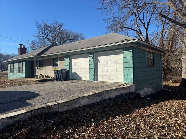 11418 Orchard Road, Kansas City, MO 64134