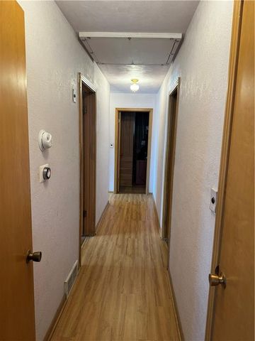 11418 Orchard Road, Kansas City, MO 64134