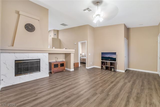 7450 South Eastern Avenue 2030, Las Vegas, NV 89123