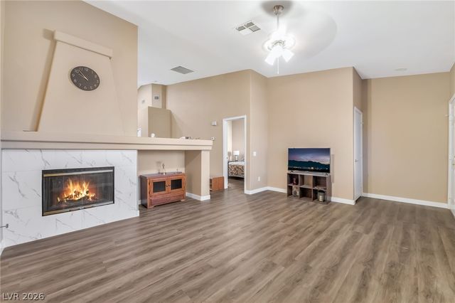7450 South Eastern Avenue 2030, Las Vegas, NV 89123