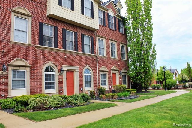 45411 N Stonewood Road, Canton, MI 48187