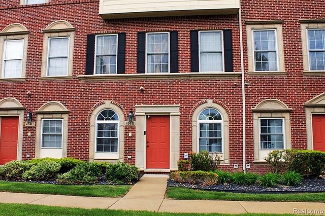 45411 N Stonewood Road, Canton, MI 48187