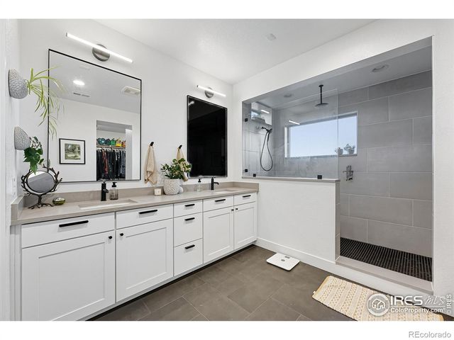 18422 W 95th Place, Arvada, CO 80007