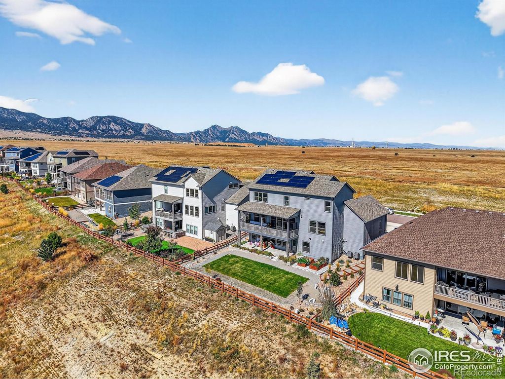 18422 W 95th Place, Arvada, CO 80007