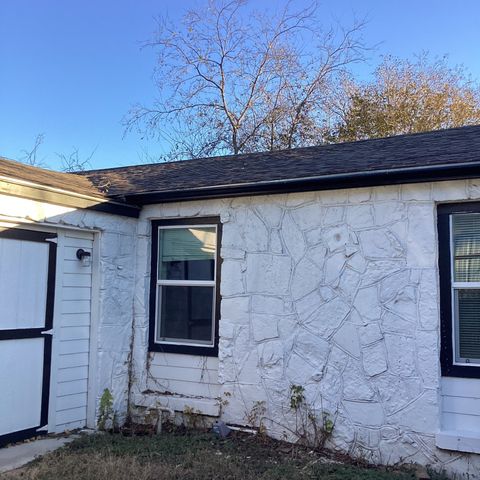 108 N Ash Street, Springtown, TX 76082