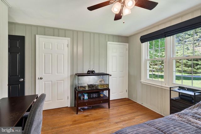 990 ELLIS WOODS RD, Pottstown, PA 19465