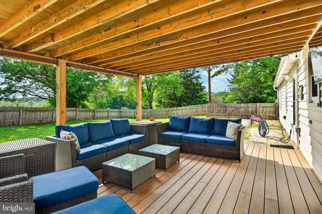 990 ELLIS WOODS RD, Pottstown, PA 19465
