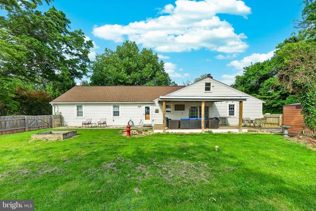 990 ELLIS WOODS RD, Pottstown, PA 19465