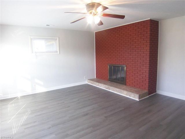 2533 E Woodlyn Way, Greensboro, NC 27407