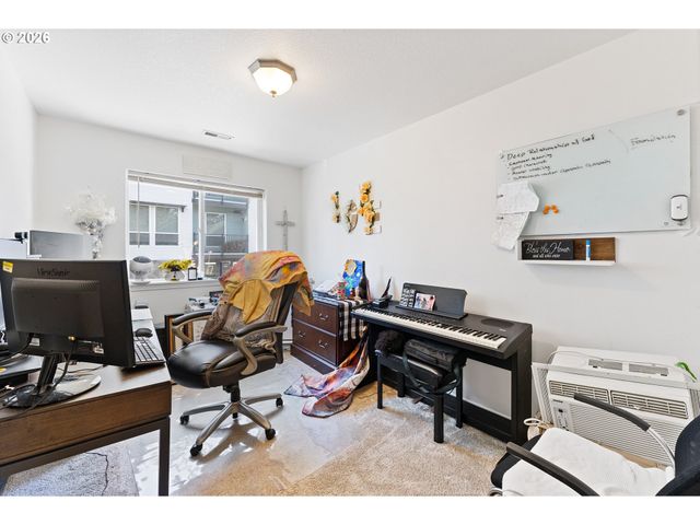 83 Se 176TH Pl, Portland, OR 97233