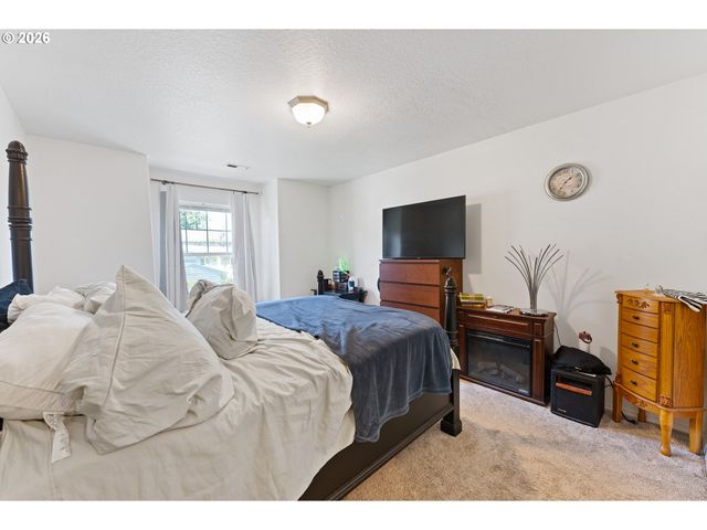 83 Se 176TH Pl, Portland, OR 97233