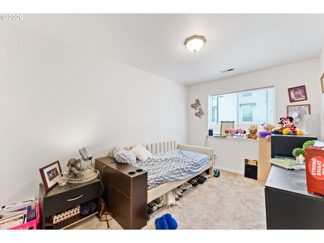 83 Se 176TH Pl, Portland, OR 97233