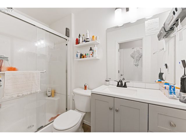 83 Se 176TH Pl, Portland, OR 97233