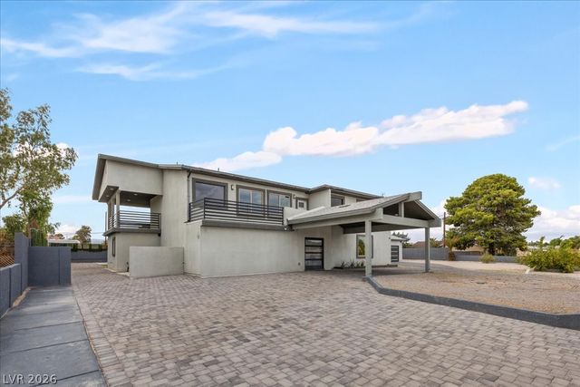 7061 South Valley View Boulevard, Las Vegas, NV 89118