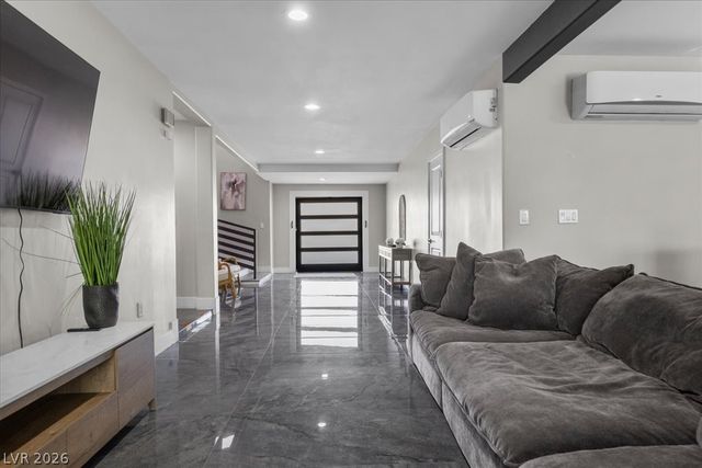 7061 South Valley View Boulevard, Las Vegas, NV 89118