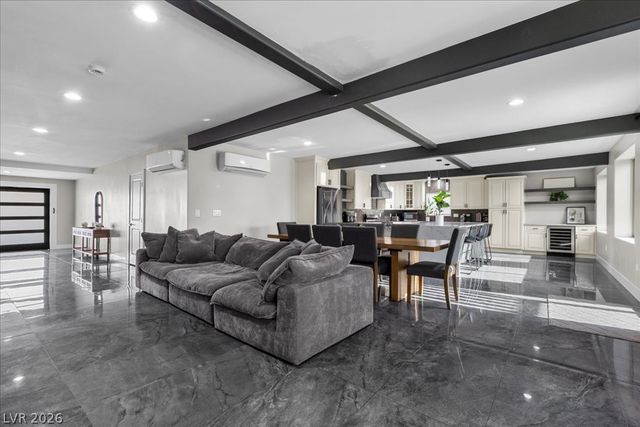 7061 South Valley View Boulevard, Las Vegas, NV 89118